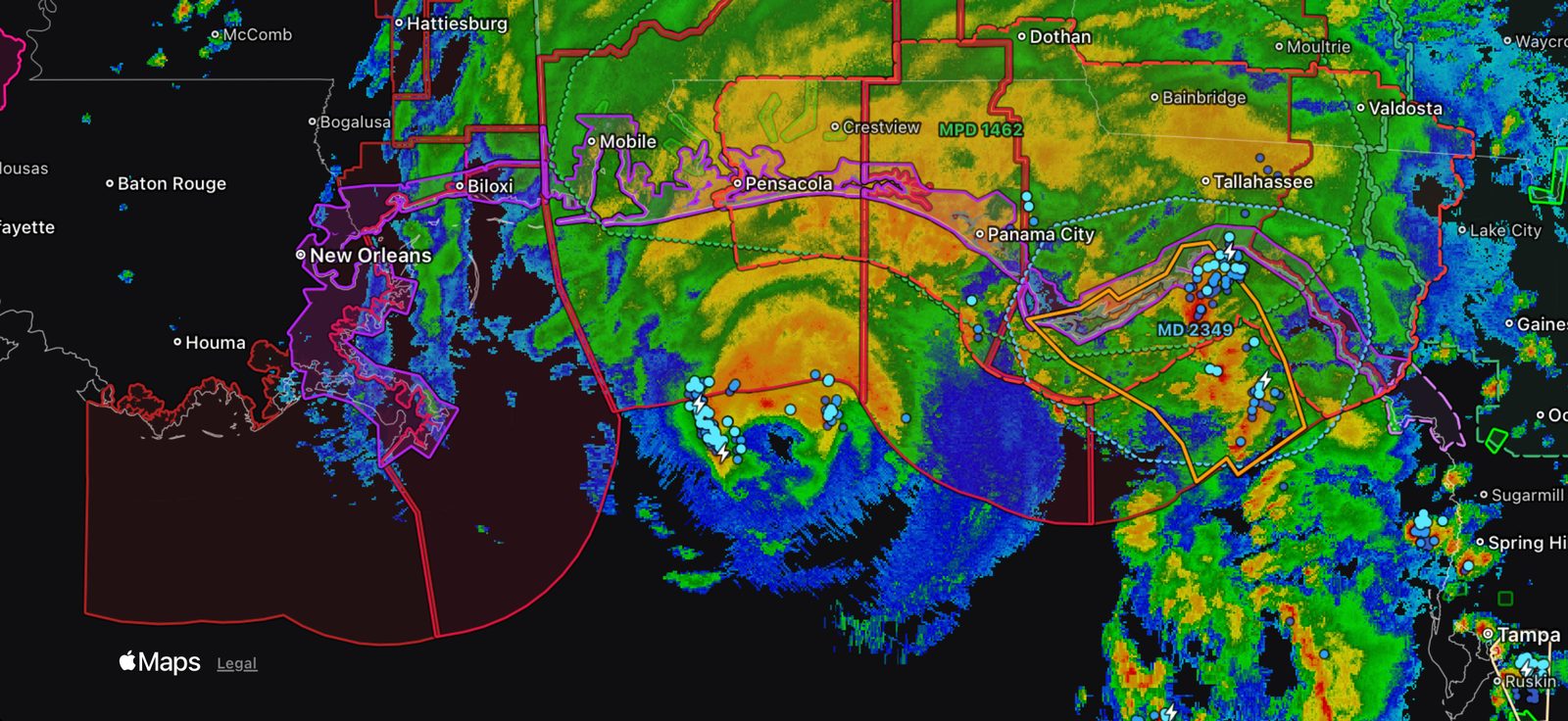 ScoutWx showing Hurricane Isaias coming ashore on the Gulf Coast, with NWS warnings, a tornado watch, mesoscale discussions and lightning drawn over the radar